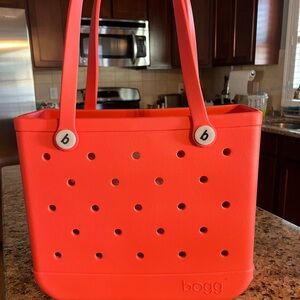 Baby Bogg in "Coral Me Mine" with accessories